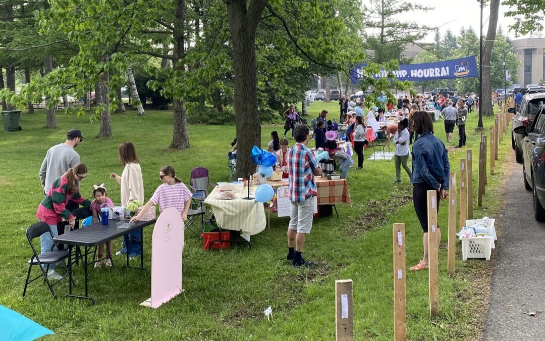 Plus de 200 jeunes entrepreneurs au Marché du Collège Jésus-Marie